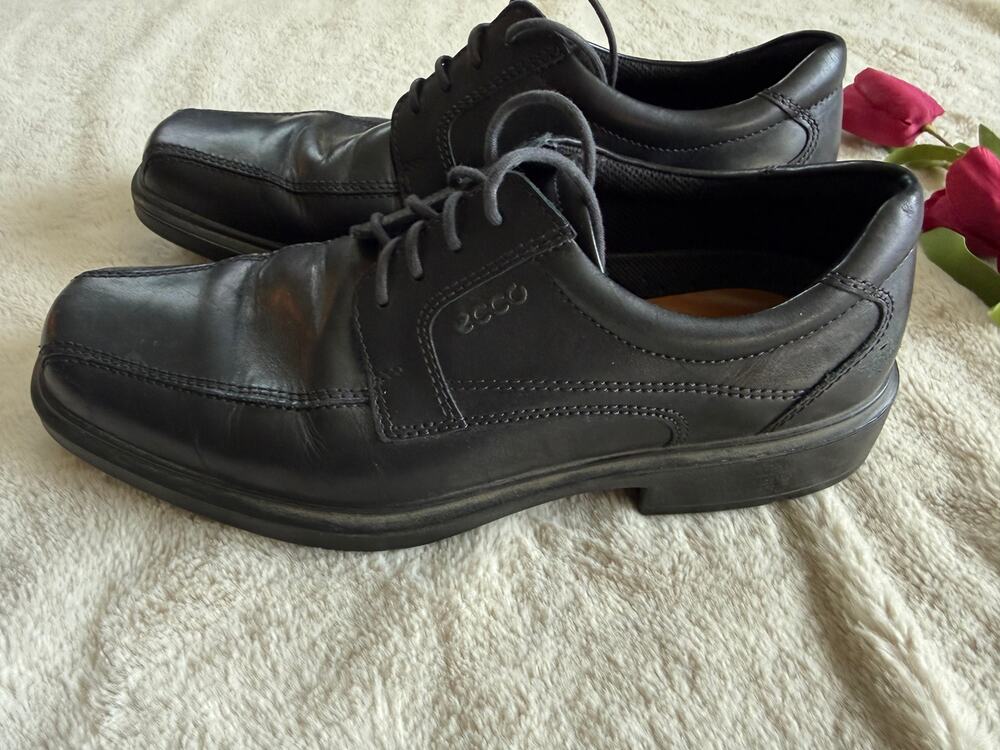 ECCO Mens Size 10 Leather Dress Shoes